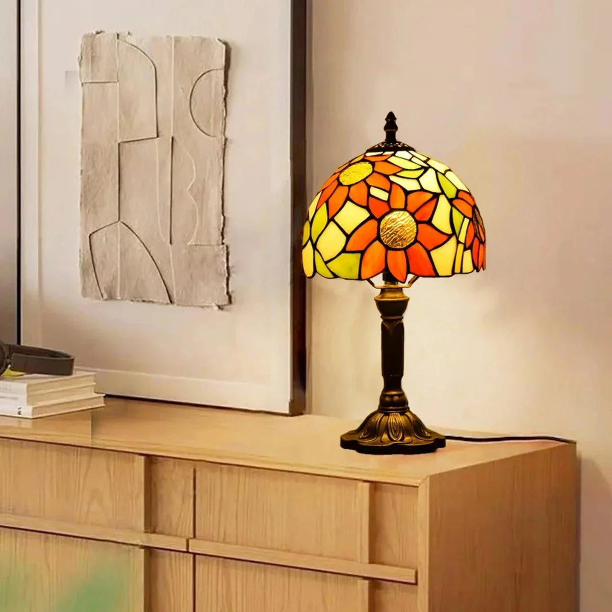 Artistry™ Antique Stained Glass Lamp | Table Lamp | Glass/metal | 220V | Sleek Table Accent