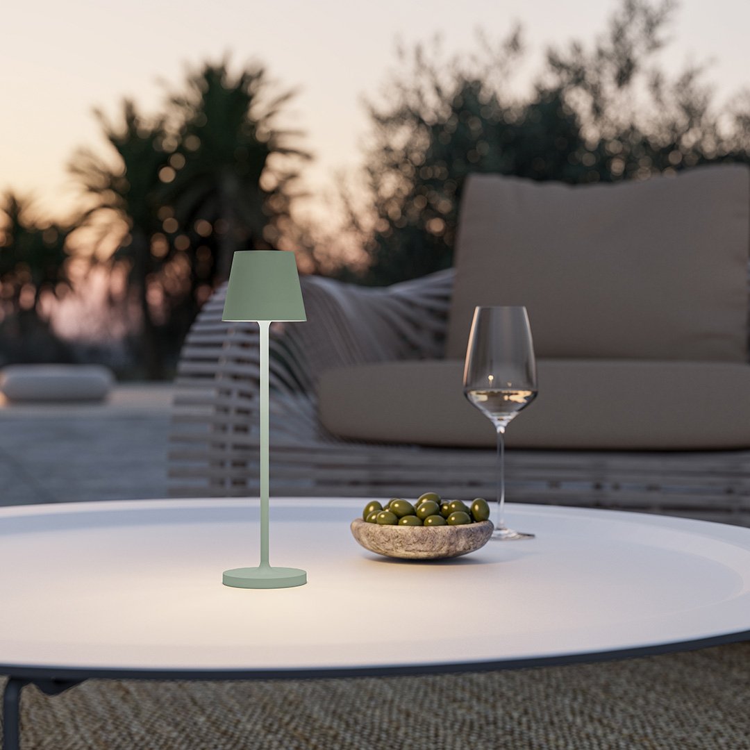 NOVA Table lamp | Table Lamp | LED | Sleek Table Accent