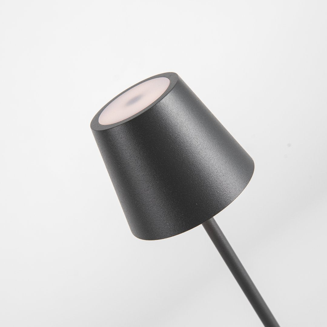 NOVA Table lamp | Table Lamp | LED | Sleek Table Accent